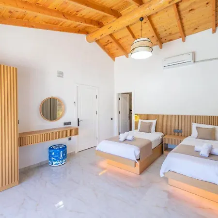 Saribelen 2 Bedroom With Private Pool Hot Tub Villa *