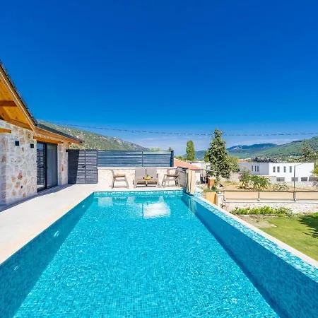 Вилла Saribelen 2 Bedroom With Private Pool Hot Tub Калкан