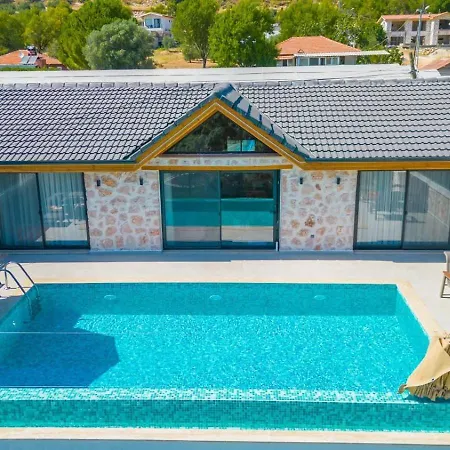 Saribelen 2 Bedroom With Private Pool Hot Tub