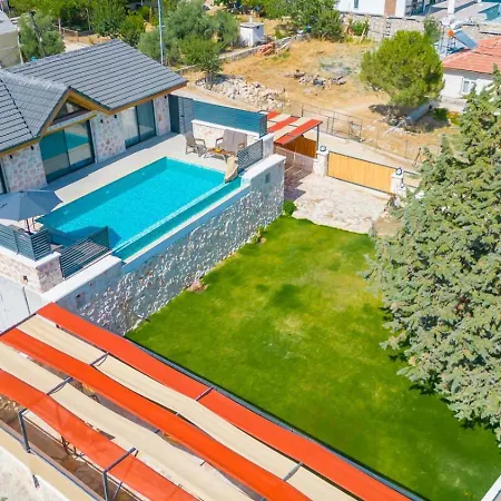 Вилла Saribelen 2 Bedroom With Private Pool Hot Tub Калкан