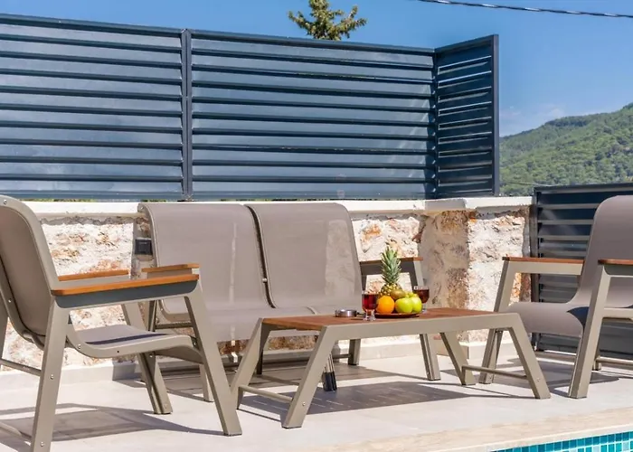 Saribelen 2 Bedroom With Private Pool Hot Tub * Калкан