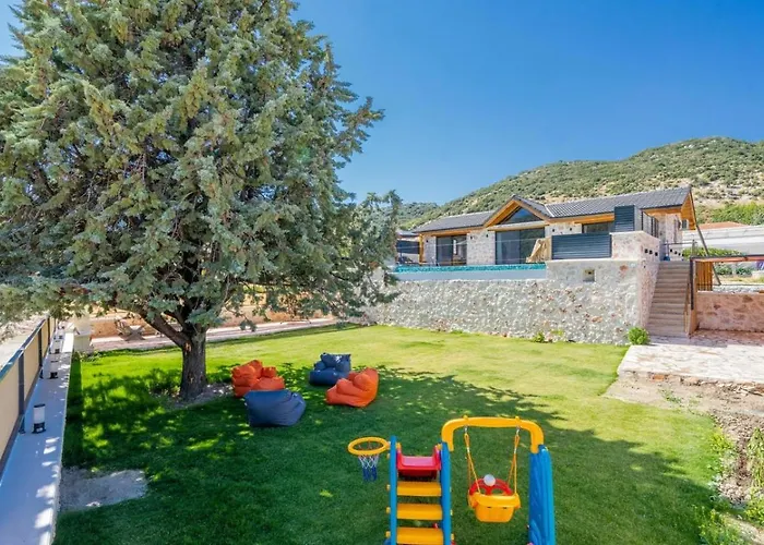 Saribelen 2 Bedroom With Private Pool Hot Tub * Калкан
