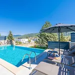 וילה Saribelen 2 Bedroom With Private Pool Hot Tub